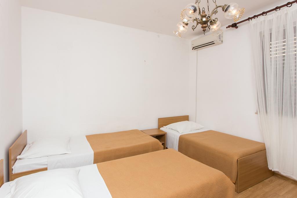 Guest House Lina ドゥブロブニク 部屋 写真